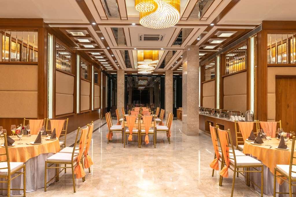 Clarion Hotel Epicure Dehradun Facilidades foto